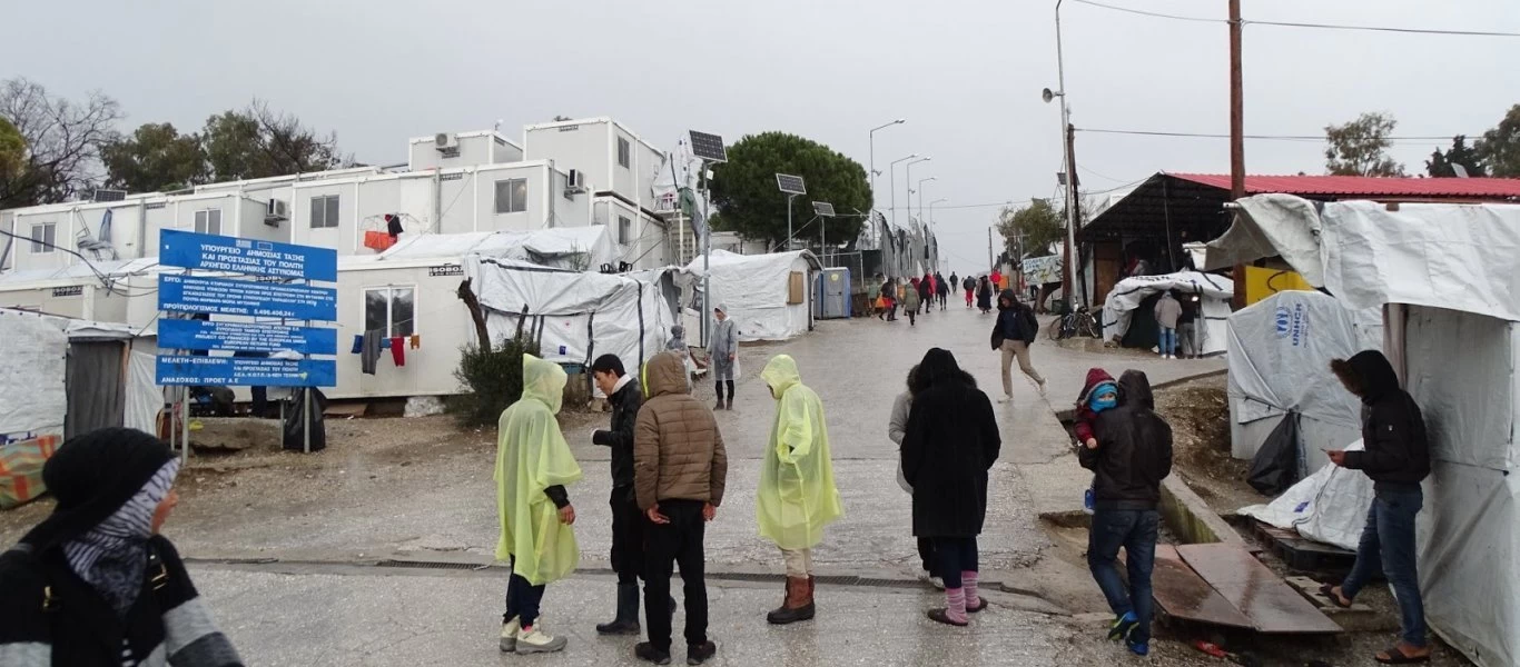 Μόρια: Έτσι ξεκίνησαν τα επεισόδια της προηγούμενης βδομάδας - Αφγανός μαχαίρωσε Σομαλό